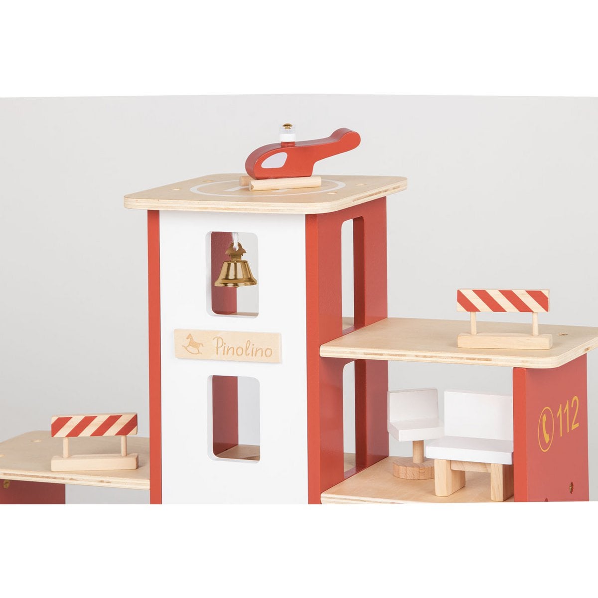 Fire station „Ben” with accessories