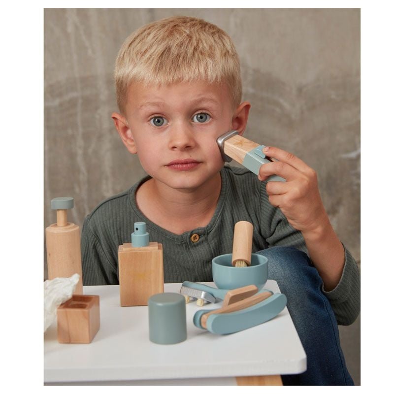 Shaving and care set